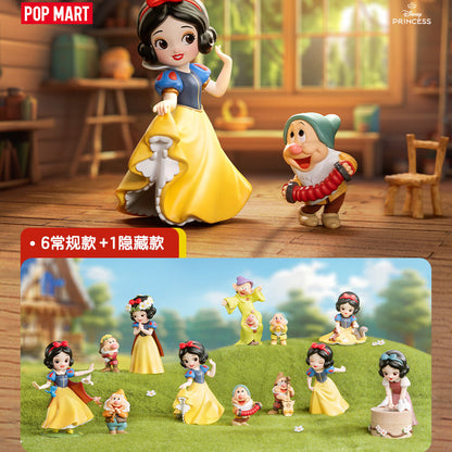 DSN Snow White Classic Series PVC Figures