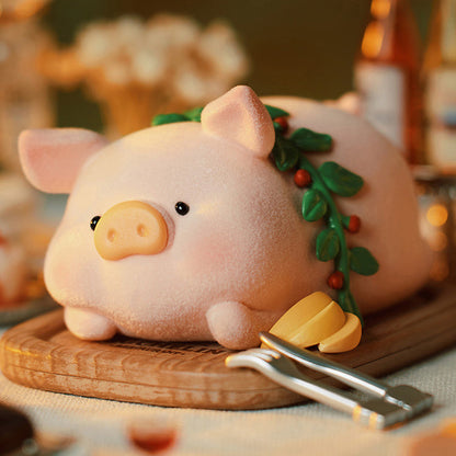 LuLu the Piggy Pigchelin Restaurant Series PVC Figures