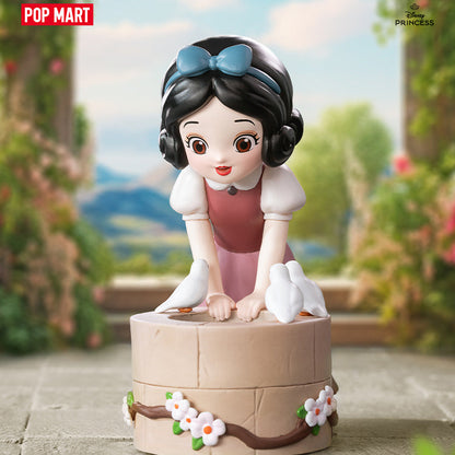 DSN Snow White Classic Series PVC Figures